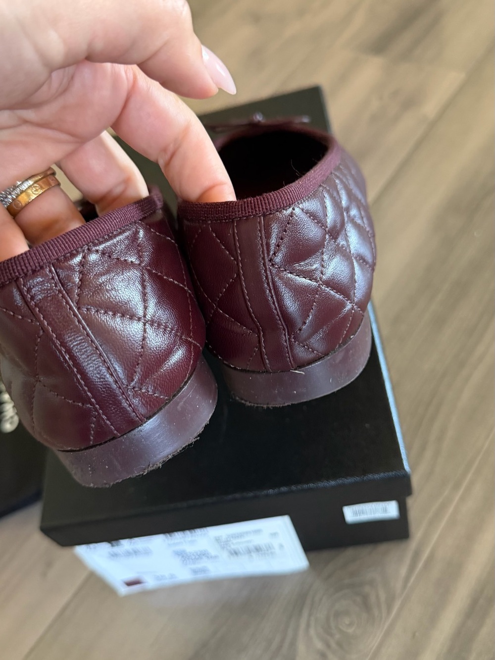 CHANEL Burgundy Quilted Leather Ballerina Flats with Bow - Picture 4 of 7